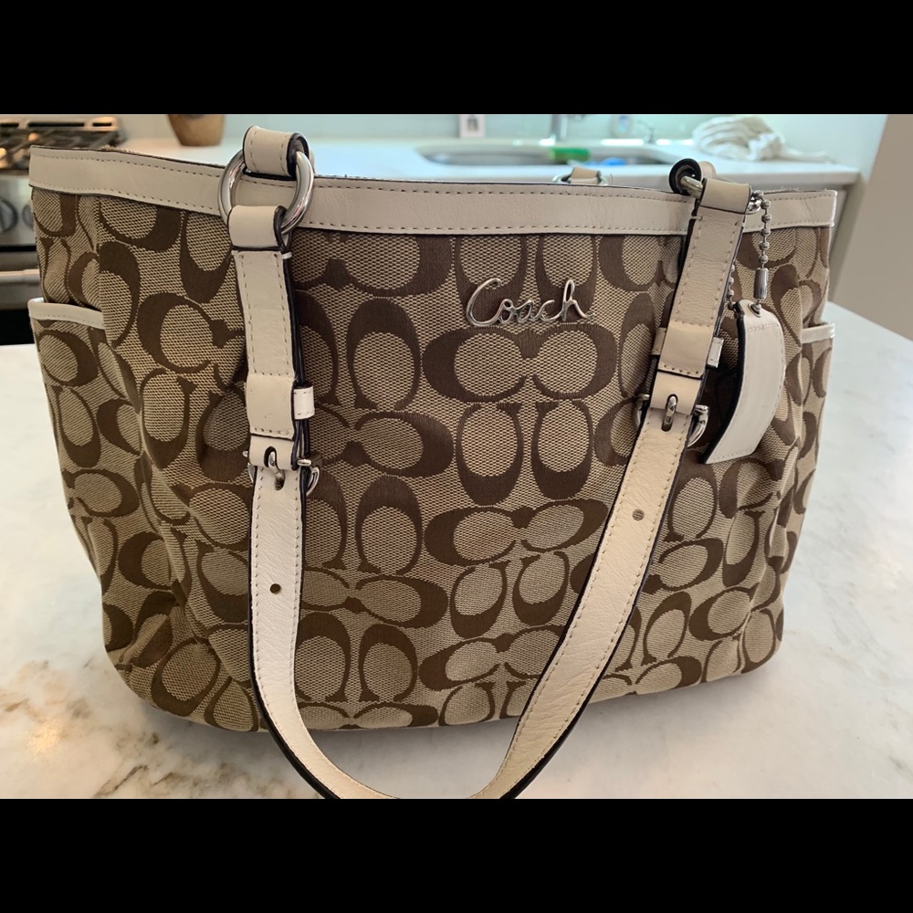COACH shoulder bag